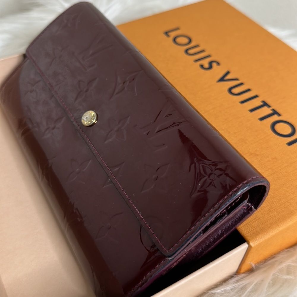 💯 Authentic Louis Vuitton Vernis  Sarah Long Wallet🍀 - Picture 15 of 16